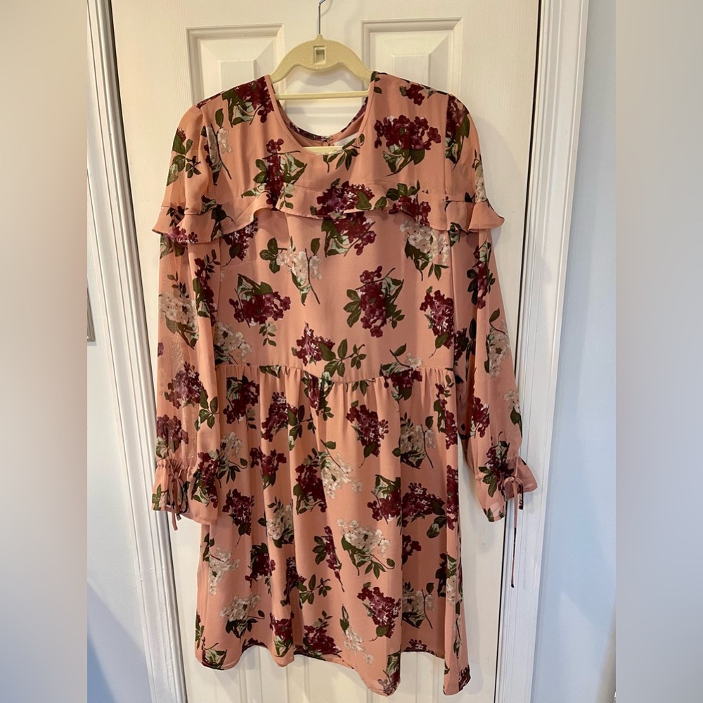 Loft size 12 women’s floral dress long sleeve. NWT